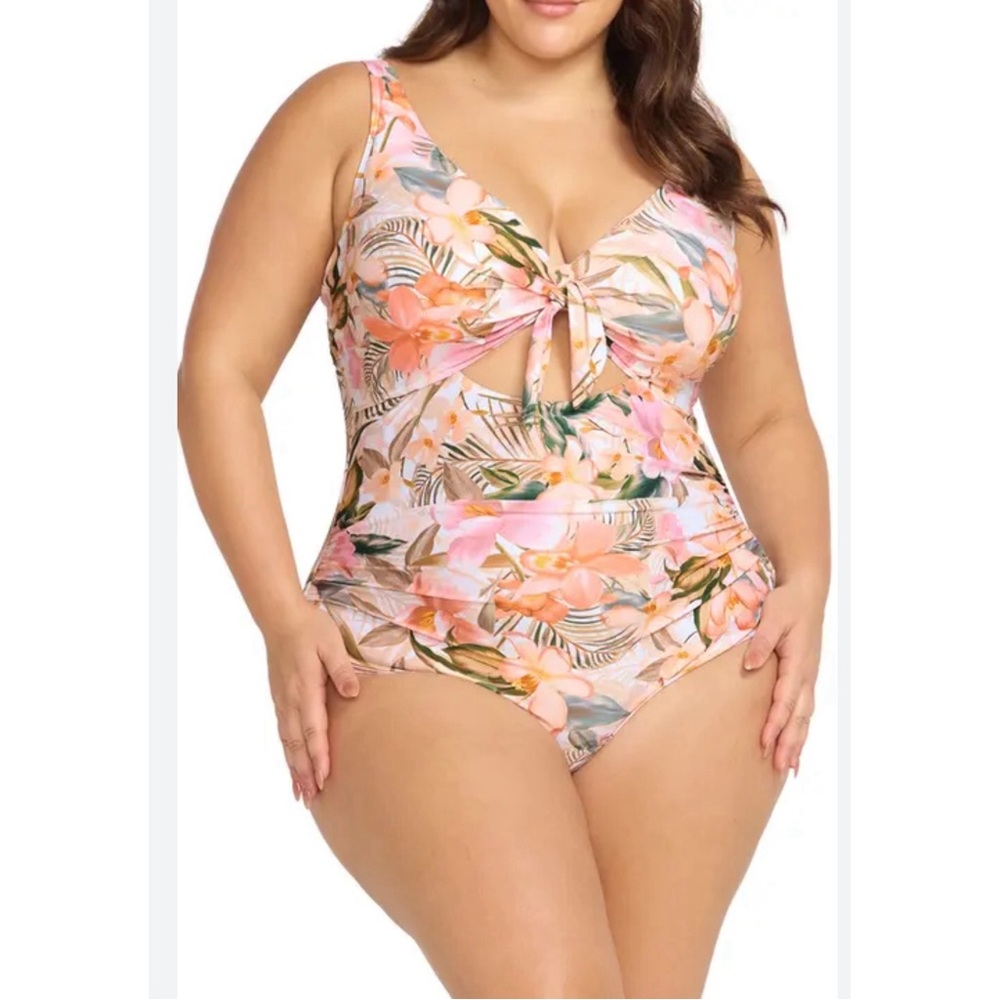 Artesands
Titania Cezanne D- & DD-Cup One-Piece
Swimsuit Sz 12